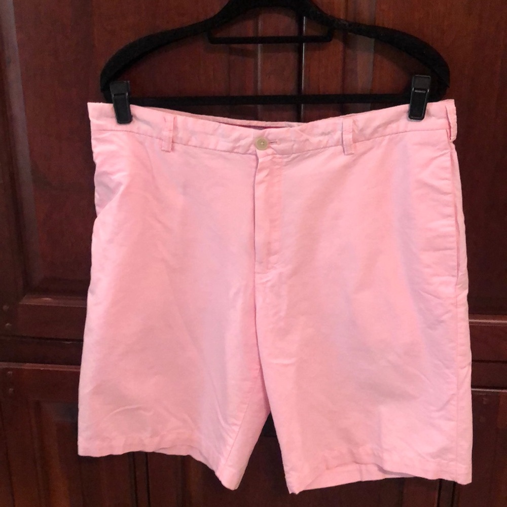 Izod shorts.  Waist size 38